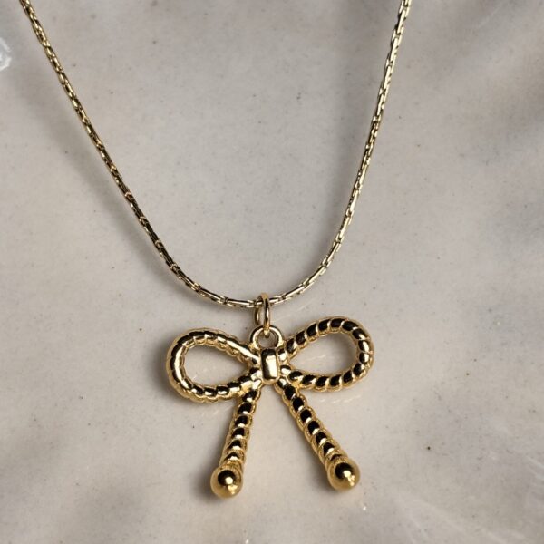 Golden Promise Bow