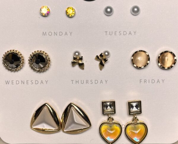 Seven Charms Ear Set